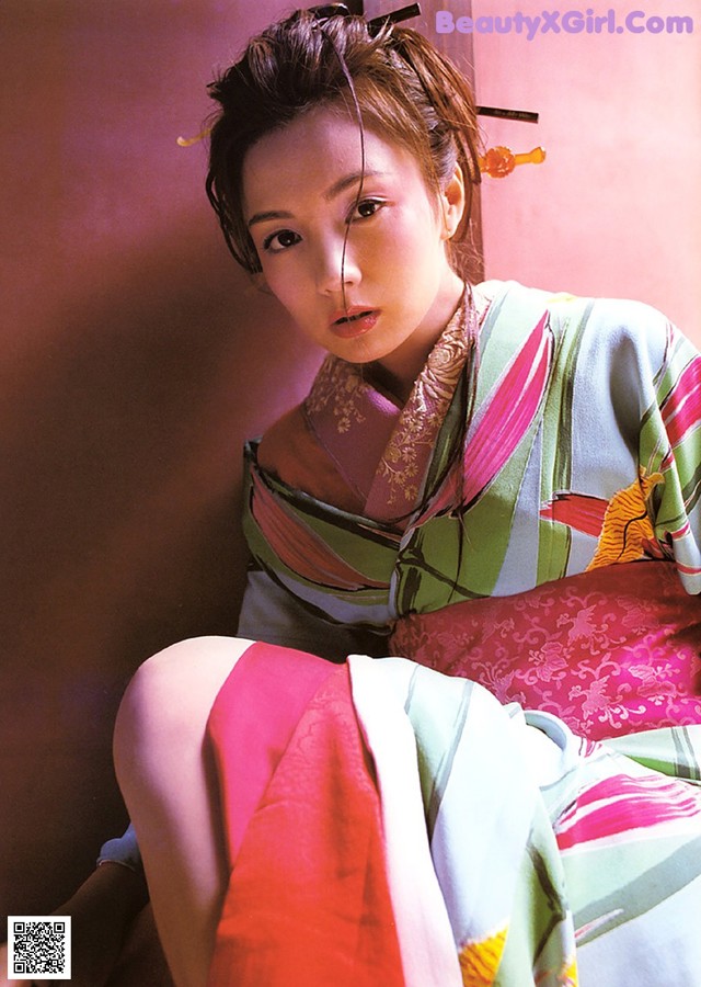 Takami Yoshimoto - Magaking 4u Xossip No.0a2307